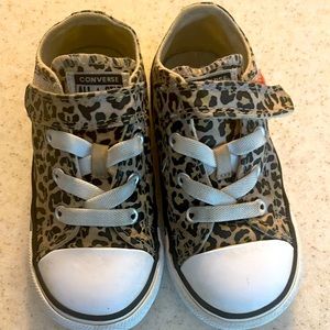 Leopard converse Toddlers Size 8K